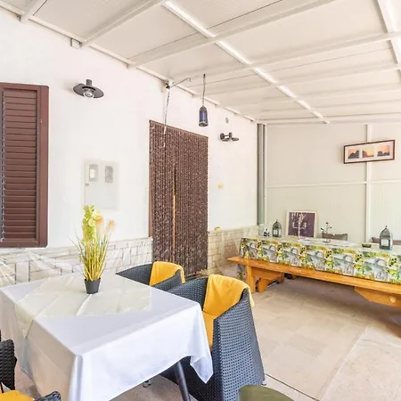 Guest house Vorfi